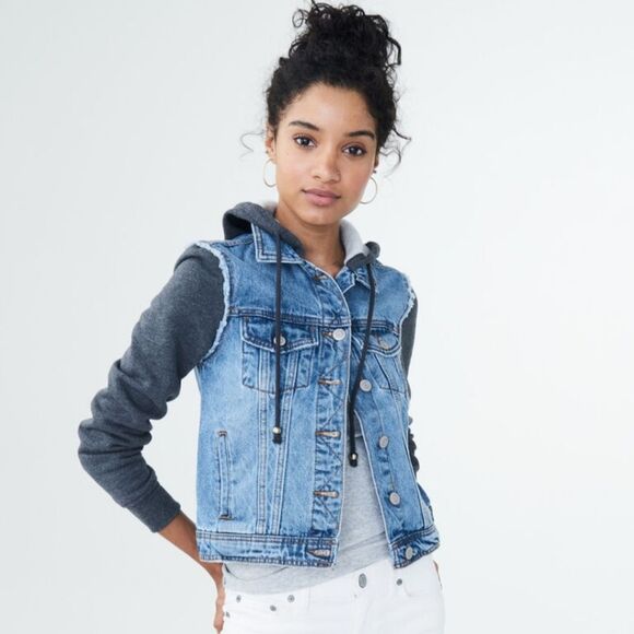 Aeropostale Jackets & Blazers - Aeropostale Fleece Hooded Jean Jacket Women's XS Denim Blue/Gray Button Front